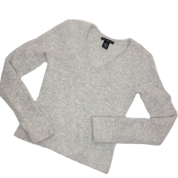 sarah spencer sweater